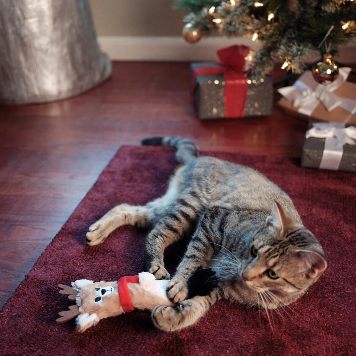Frisco Holiday Reindeer Plush Kicker Cat Toy With Catnip 5 Frisco Holiday Reindeer Plush Kicker Cat Toy With Catnip - Image 3