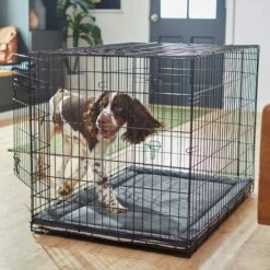 Frisco Self Warming Dog Crate Mat -Pet Supplies Discount Store 255337 PT5. AC SS1800 V1616102293