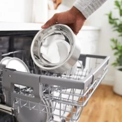 Frisco Insulated Non-Skid Flair Stainless Steel Dog & Cat Bowl -Pet Supplies Discount Store 261753 PT6. AC SS1800 V1623937476