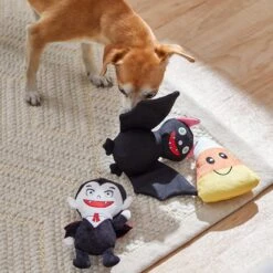 Frisco Halloween Haunted Friends Plush Squeaky Dog Toy -Pet Supplies Discount Store 270363 PT3. AC SS1800 V1624816992
