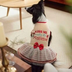 Frisco Kiss Me Under The Mistletoe Dog & Cat Dress -Pet Supplies Discount Store 276335 PT5. AC SS1800 V1637729492