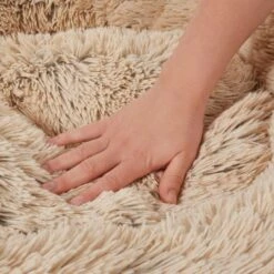 Frisco Eyelash Cat & Dog Bolster Bed & Frisco Eyelash Cat & Dog Bolster Bed 14 Frisco Eyelash Cat & Dog Bolster Bed & Frisco Eyelash Cat & Dog Bolster Bed -Pet Supplies Discount Store 302450 PT3. AC SS1800 V1623081755